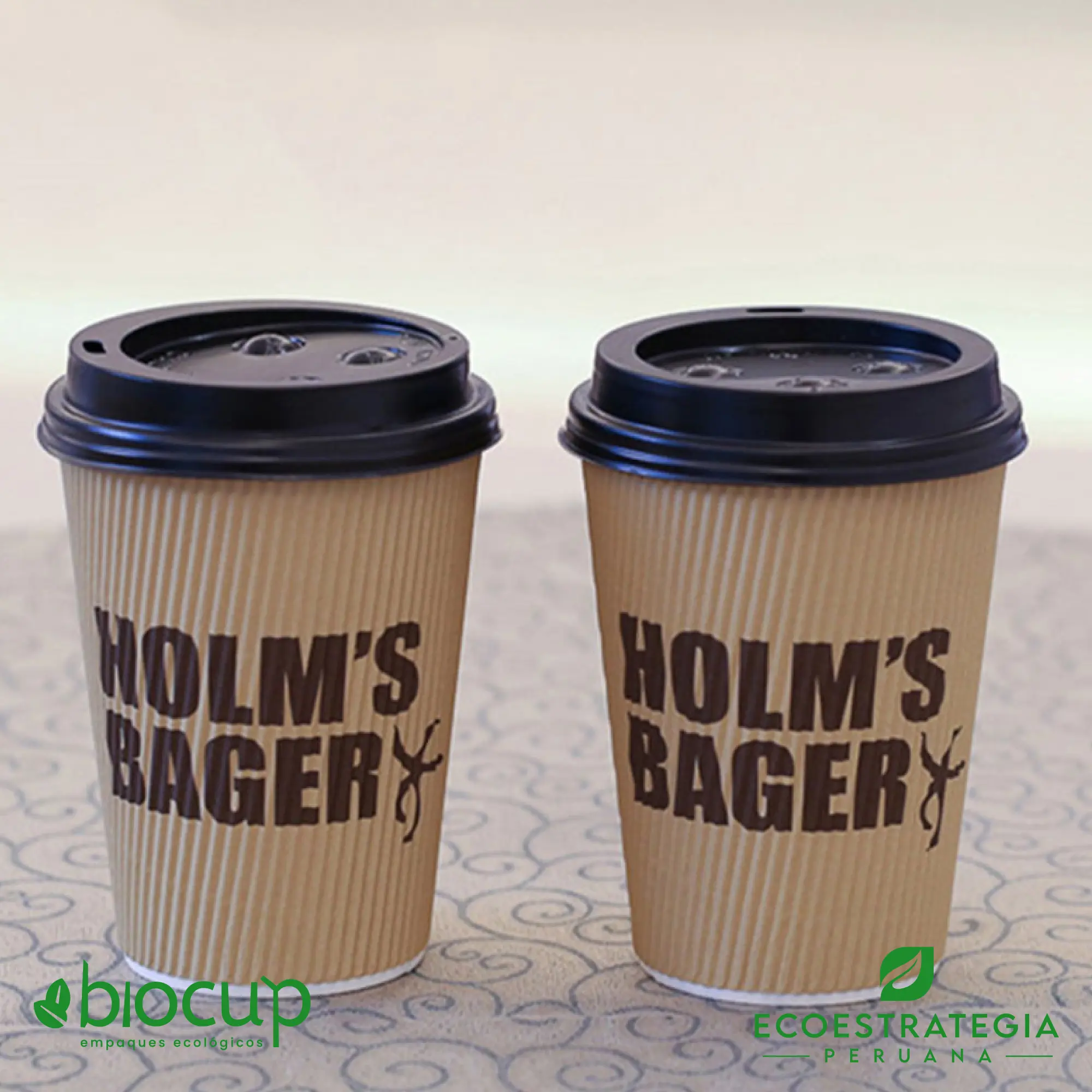 Vaso de polipapel corrugado de 12 oz con tapa hermética Este vaso de 12 oz con tapa hermética, es un producto de material descartable, hecho a base de polipapel corrugado. Cotiza vasos para bebidas frías o calientes